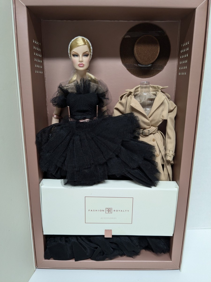 Integrity Toys Eugenia Frost Decorum 新品 Summer Rose Eugenia Perrin-Frost 2023 W Club Upgrade Doll