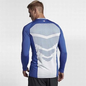 nike pro dri fit long sleeve