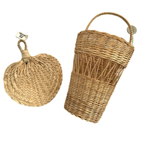 Menge 2 Vintage gewebtes Korb Wand Rattan Korb Mitte des Jahrhunderts modernes Dekor klein