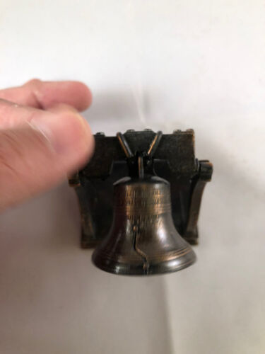 Vintage Metall Mini Liberty Bell Bleistiftspitzer Play Me Made in Spain NEU! - Bild 9 von 12