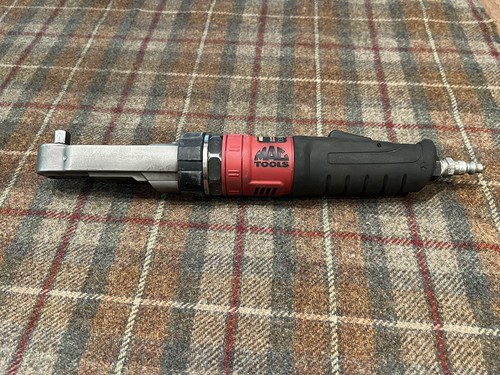 MAC Tools USA AR038B 3/8” Drive Close Quarter Sealed Head Air Ratchet, Used
