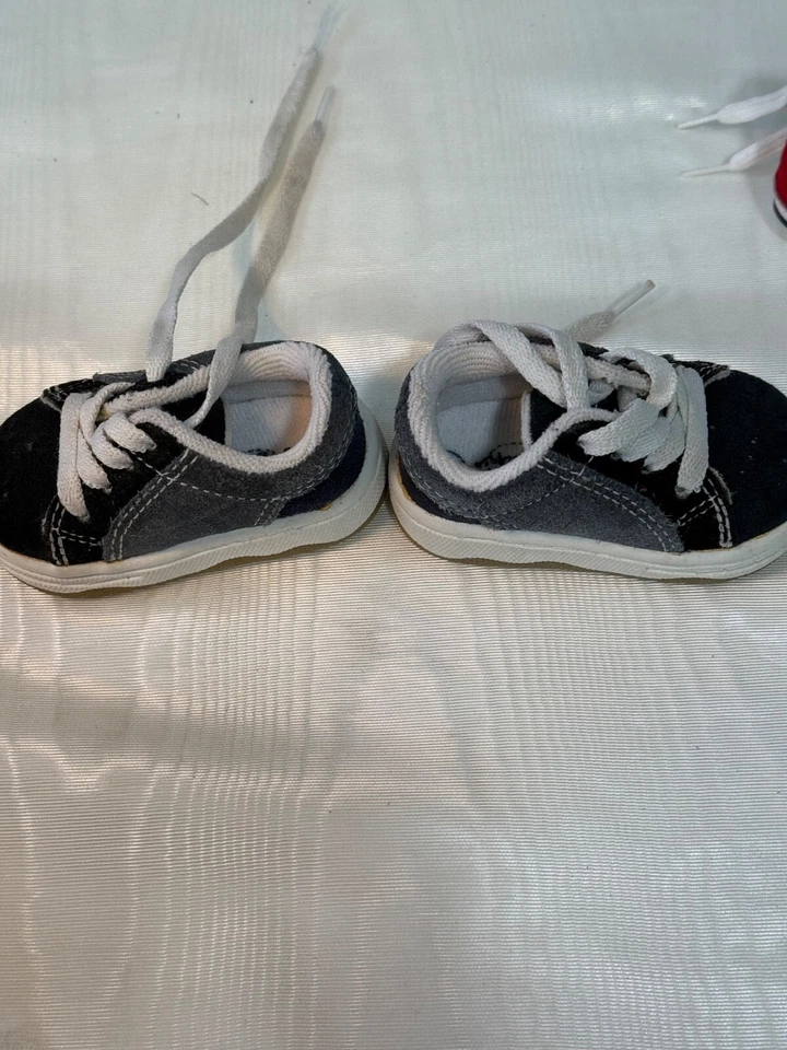 ZAPATOS BEBÉ NIÑO 2 PARES AZUL MARINO Y ROJO TALLA 1 Foto 2 de 4