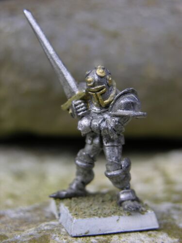 WHFB CHAOS WARRIORS , PAINTED, MULTI-LISTING - Picture 24 of 28