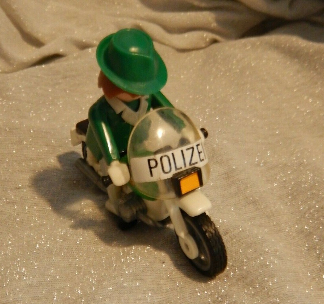 Foto 4 di 11