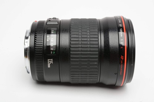 Canon EF 135mm f2 L USM Portrait lens, Hood+Caps+UV, Great! - Picture 4 of 8