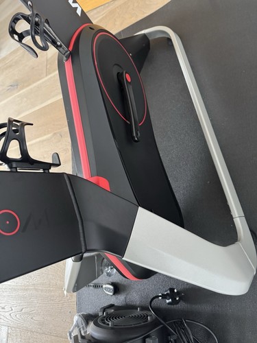 Wattbike Atom V2, Vacmaster & Accessories - 11 Mins Riding Time. - Picture 7 of 11