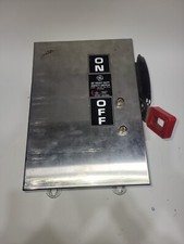 GENERAL ELECTRIC DISCONNECT SWITCH THN3361SS 30A 600V MODEL 10 NON FUSIBLE 