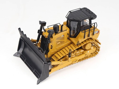 Diecast Masters 85758 CAT Caterpillar D8 Dozer Waste Configuration - Scale 1:50 - Picture 4 of 9