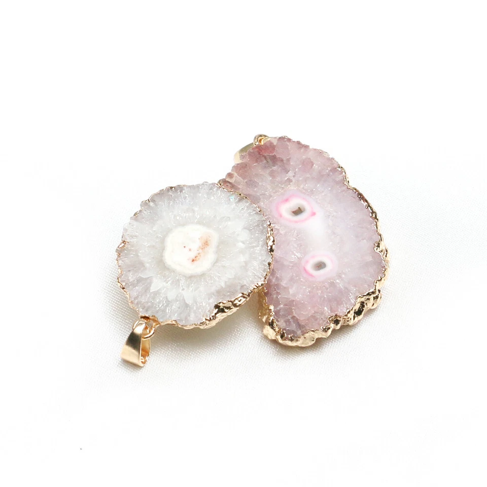 Collar colgante de titanio druzy áspero agujero geoda ágata rebanada de cristal natural de 1 pieza Foto 3 de 4