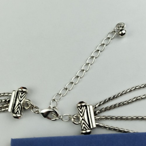 AVON SILVER TONE MULTI STRAND NECKLACE AND CLIP ON STAR AMBER STONE SET - Picture 7 of 11