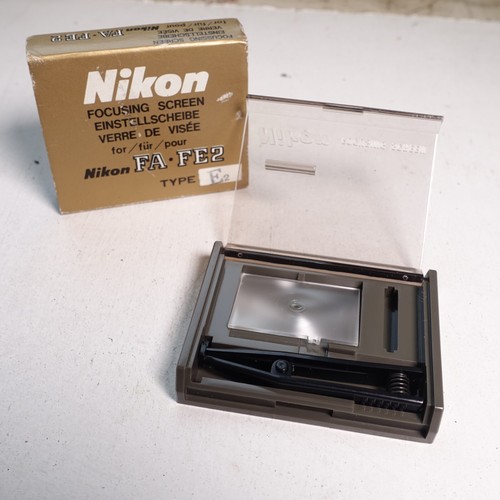 Nikon FE2/FA/FM2N pantalla de enfoque tipo E2 líneas de cuadrícula en caja - Imagen 3 de 4