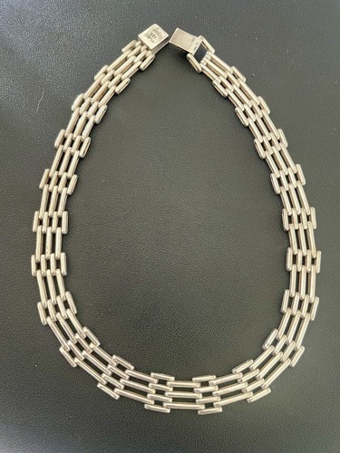 925 Sterling Silver Necklace. 18 Inches (X20) - Picture 3 of 6