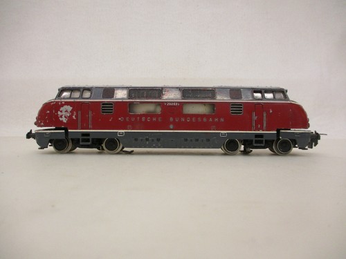 X-68160	Trix Express H0 Diesellok DB V200 035 mit starke Gebrauchsspuren | Zustand: Gebraucht