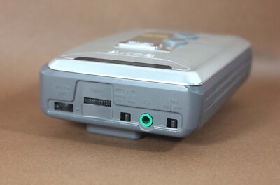 SONY WM-FX173 Walkman Radio & Cassette Player | eBay