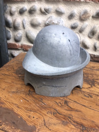 Sehr schöne Hutform Filz Metall Aluminium Fabrik 1930 Dekoration Werkstatt - Bild 3 von 6