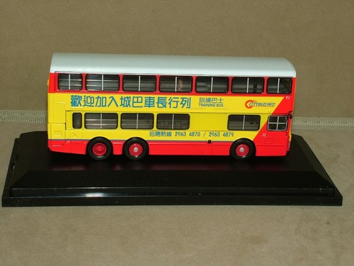 GILBOW 1:76 DENNIS DRAGON 11 M TRAINING BUS 99503 HONG KONG LTD ED BOXED - Picture 5 of 11