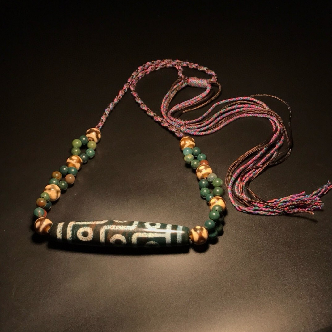 ガンダム　アティース　NAJA NATIVE BEADS NECKLACE Native American Red & White Star Seed Bead Necklace 24