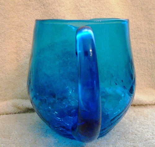 Vintage Blenko Crackle Glass Peacock or Aqua Squat Pitcher 1950's 5 5/8 Inches - Picture 2 of 7