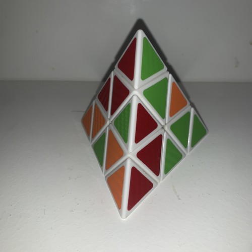 Vintage Pyraminx Pyramid Triangle Puzzle 1980s Twist Cube TOMY - Picture 3 of 11
