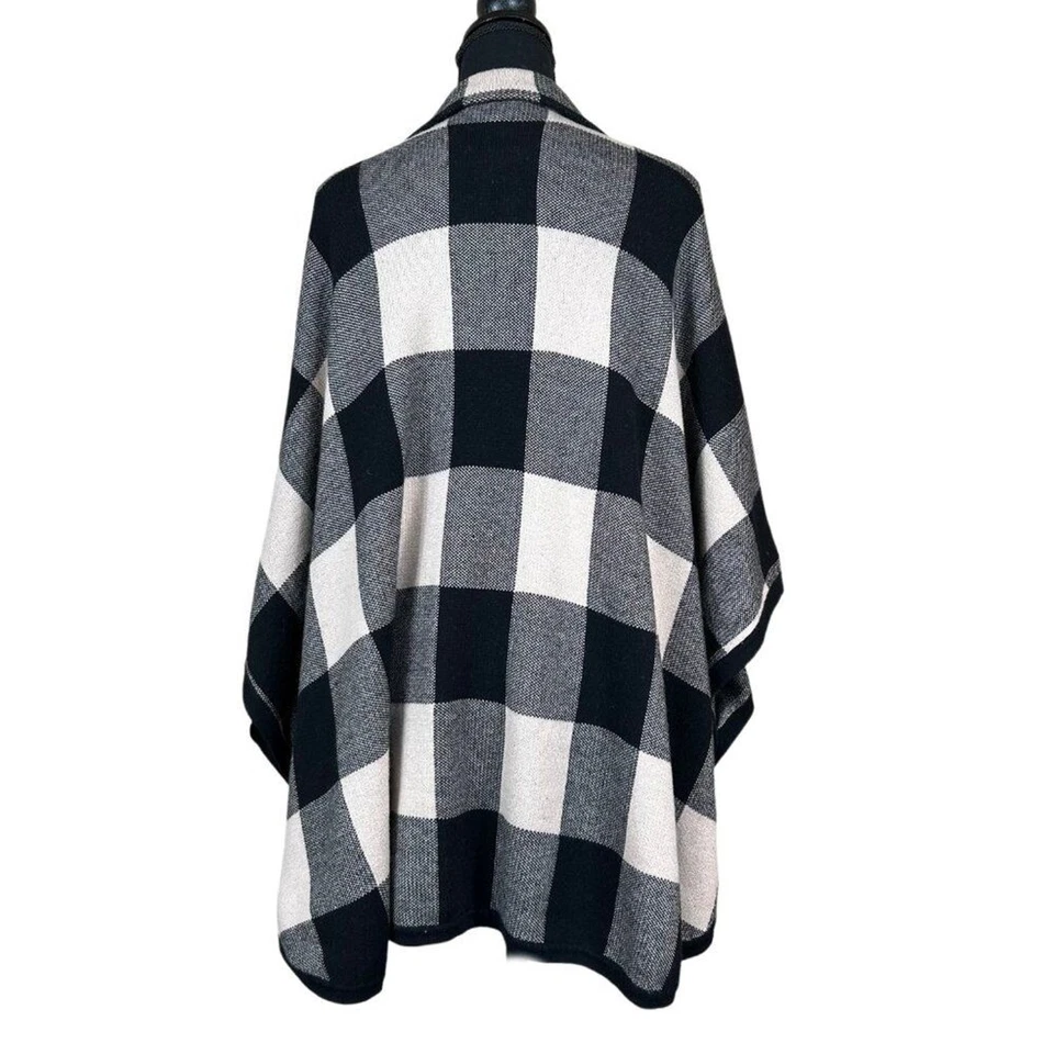 Jones New York Black Cream Checked Full Zip Dolman Sleeve Poncho Plus Size 0X/1X - Image 3 of 4