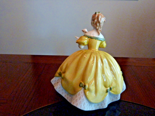 Royal Doulton & Co. The Last Waltz HN2315 Hecho en Inglaterra 1965 - Imagen 4 de 13
