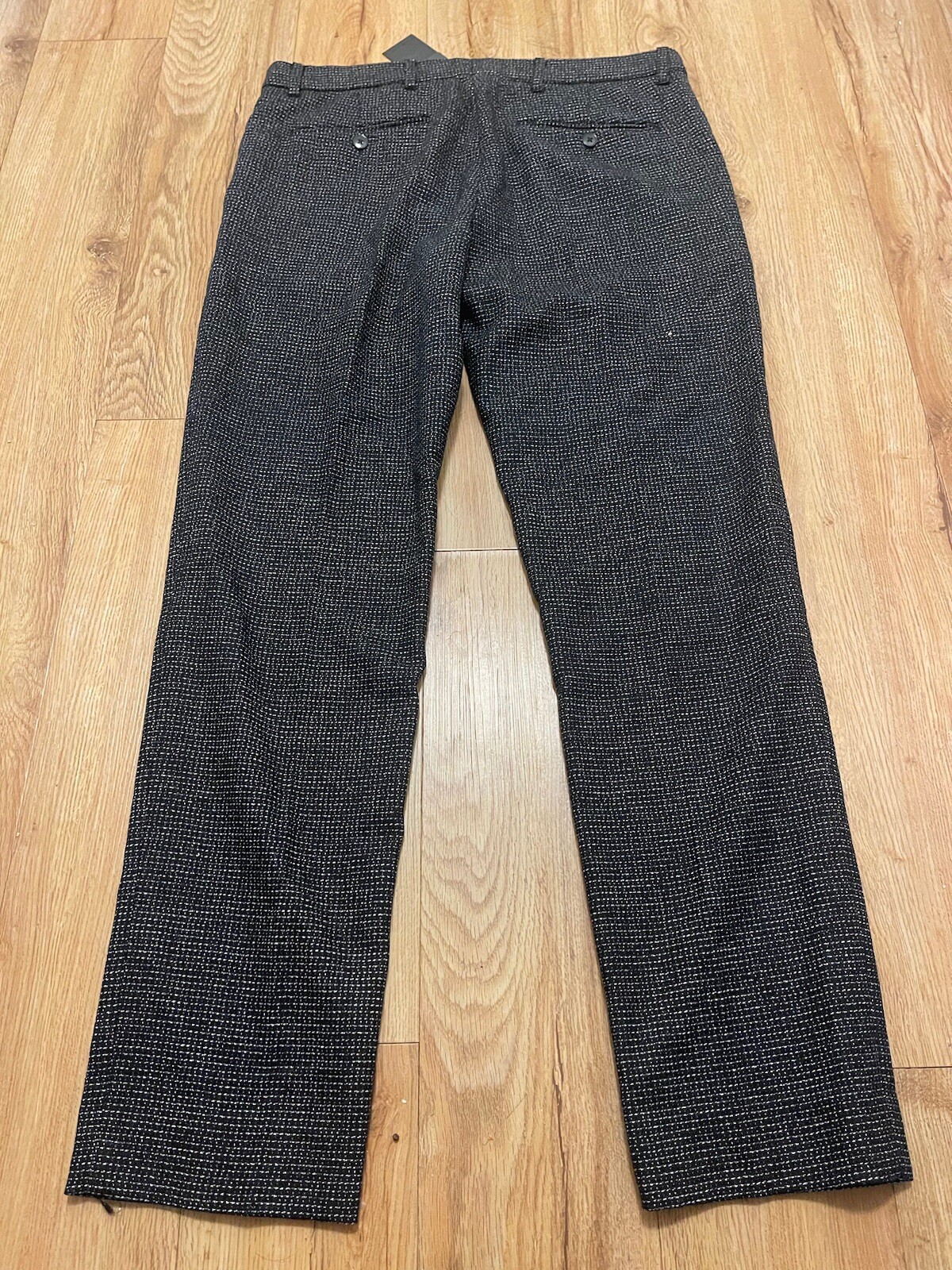 Picture 9 of 10