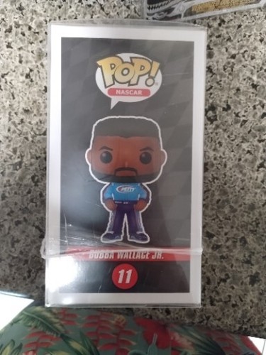 Funko NASCAR Bubba Wallace #11 - Picture 4 of 6