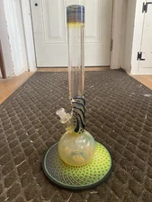 Blue Trident Design Glass Round Bottom Beaker Wateripe Smoking Bong