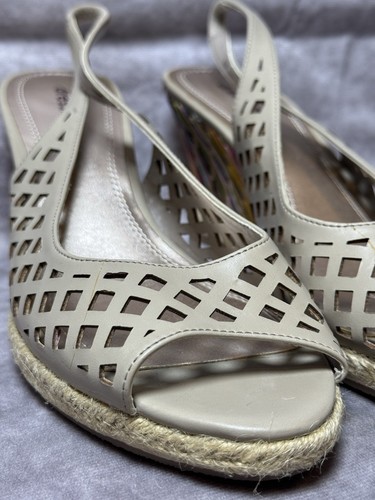 Womens Slingback Wedge color weaved “Whist” taupe cut out heels size 8.5 NWD - Picture 13 of 15