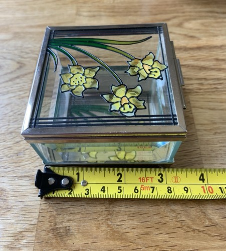 Vintage Painted Daffodils Bevelled Glass MIRROR Hinged Lid Trinket Box 1990s - Picture 15 of 15