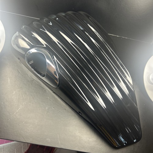 Black Battery Side Covers Fit For Harley Sportster XL883 XL1200 X48 2014-2022 - Picture 3 of 4