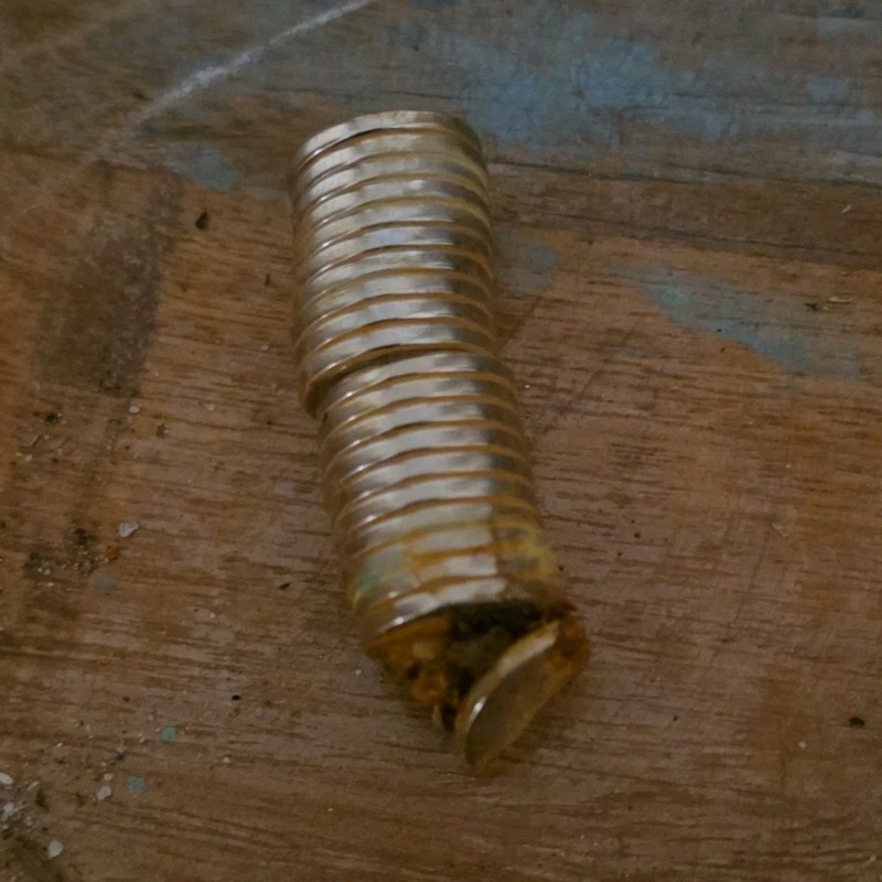 Gold Metal Cylindrical Magnets Stack of Small Round Industrial Cylinder Shape