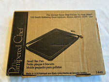 Pampered Chef Small Bar Pan 1448 Family Heritage Stoneware, 9"x7"  NOS Open Box