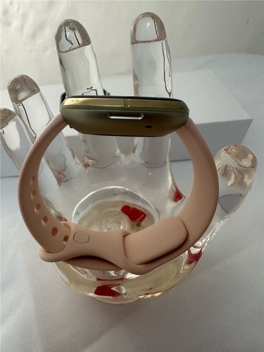 Fitbit Sense Smartwatch Tracker 1.6" OLED Gold GPS Grade B UK  1 Year Warranty - Picture 5 of 8