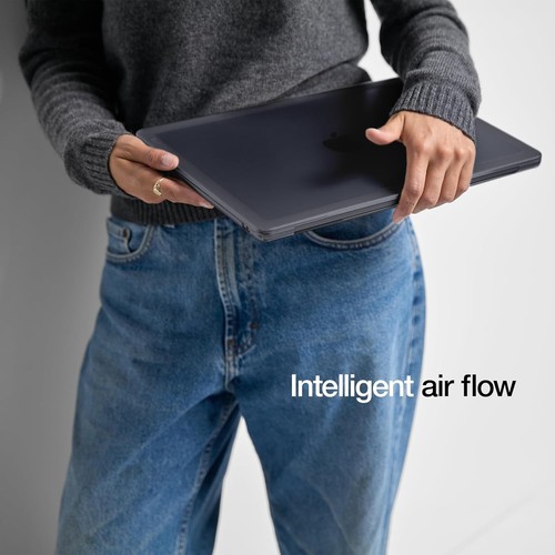 Schwarze Schutzhülle Hartschale für MacBook Air 13" - Edge Case - Bild 7 von 10