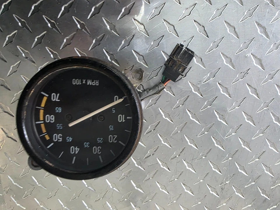 Jeep Wrangler YJ 87-91 OEM 6 cilindros tacômetro medidor RPM painel FRETE GRÁTIS - Imagem 3 de 4