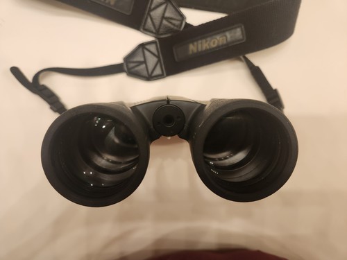 Nikon Vision Monarch Black Binoculars 10x42 6° Waterproof *Excellent Condition* - Picture 3 of 4