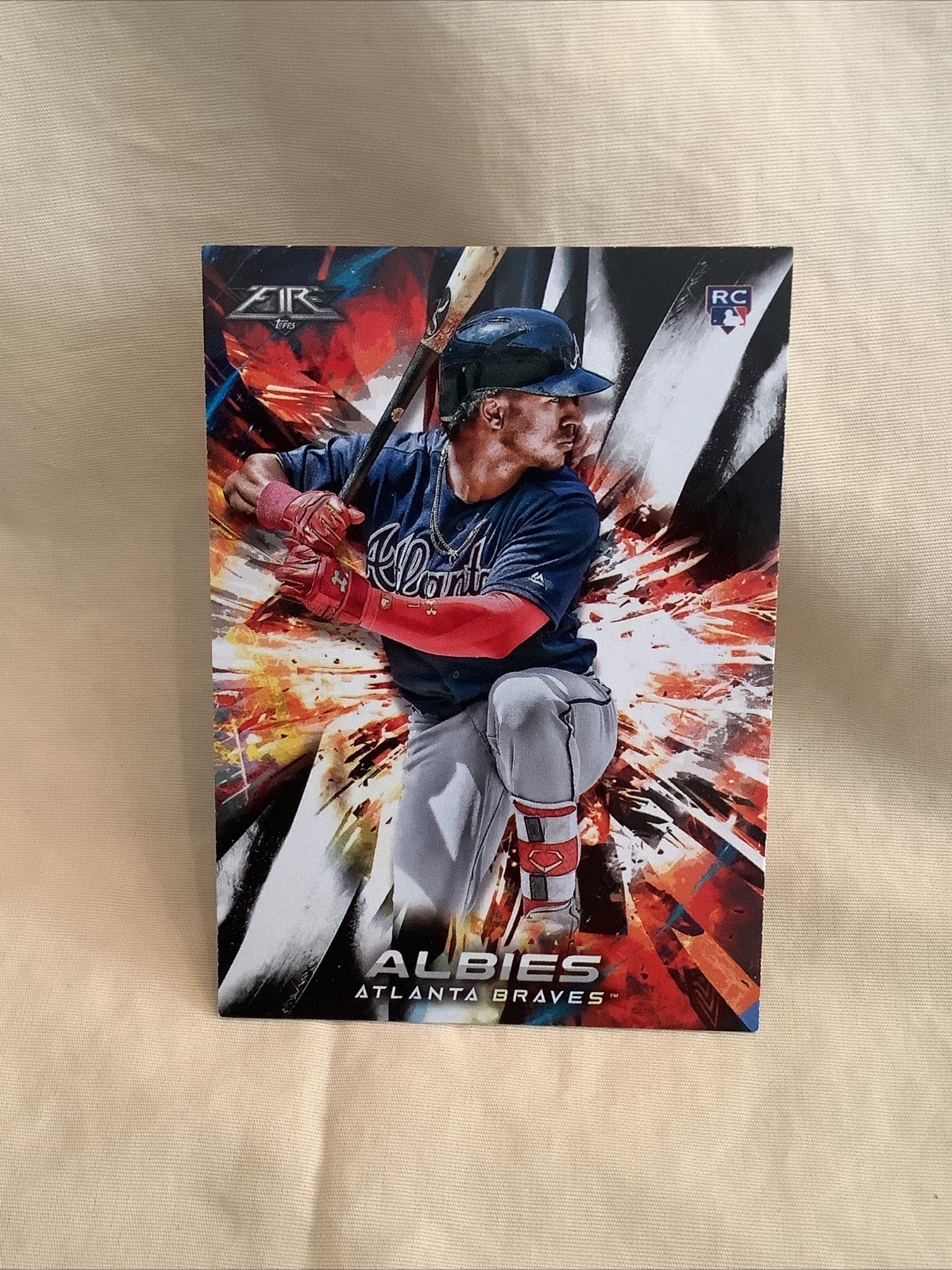 2018 Topps Fire #29 Ozzie Albies RC
