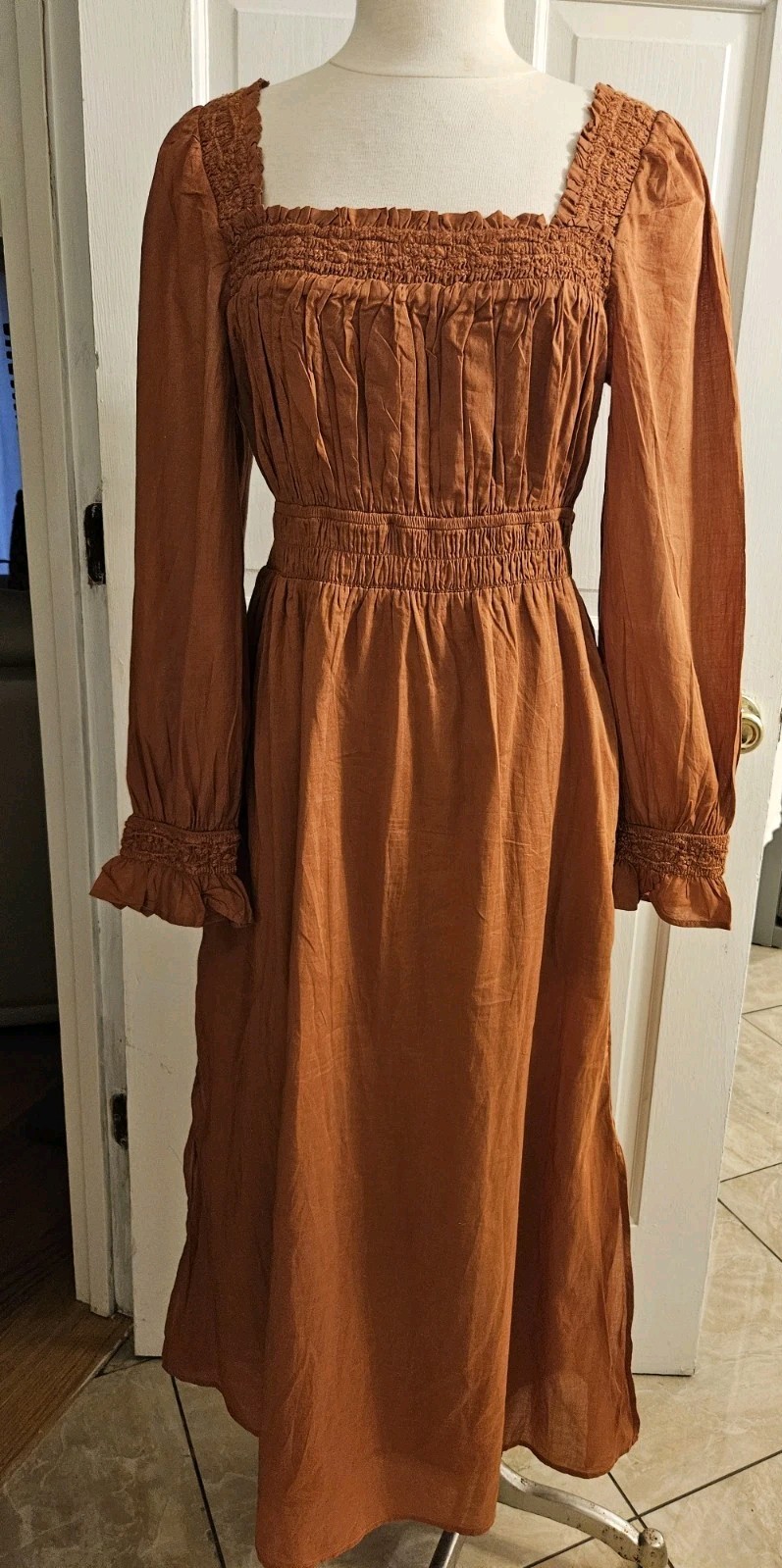 Picture 2 of 20