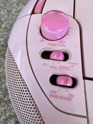 Vintage 2002 Pink Hello Kitty CD Boombox AM/FM Radio