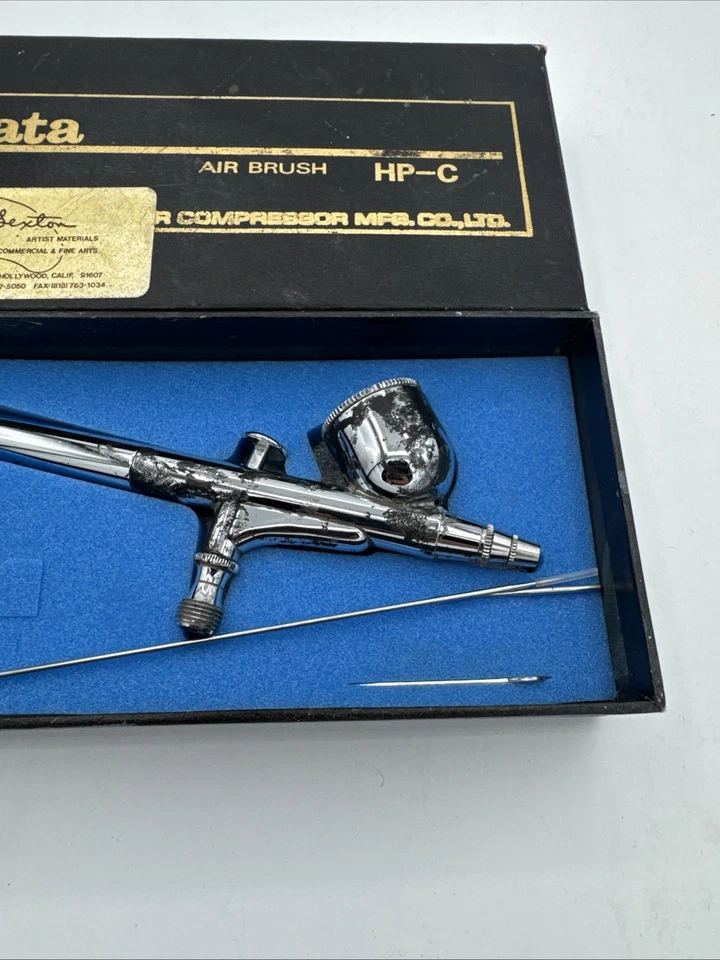 Iwata HP-C H4000 4000 Air Brush w/ Gravity Feed Dual Action Airbrush Japan Medea - Image 3 of 4