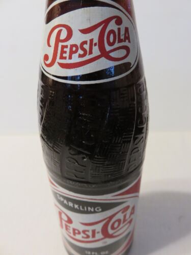 Vintage Red White Black Unopen Pepsi Single Dot Soda Bottle Santa Barbara, Cal - Imagen 4 de 6