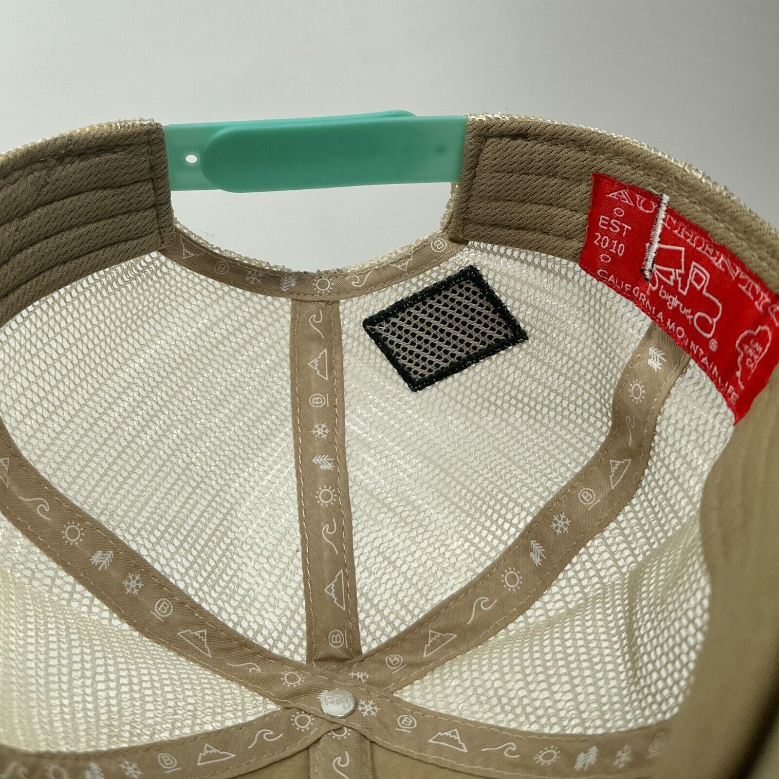 Picture 9 of 12