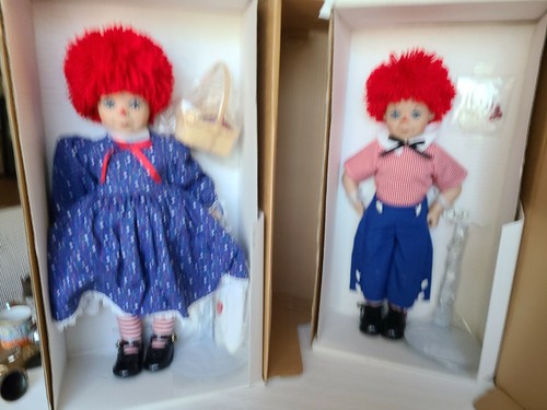 17” Virginia Ehrlich Turner Dolls,2 Vinyl Cloth Body, Mop Top Julie D & John E