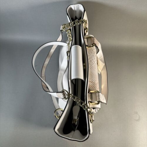 NEW WITH TAGS ANNE KLEIN STYLE VANITY II GOLD CROSSBODY FAUX LEATHER WHITE BAG - Picture 7 of 17