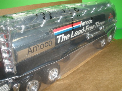 AMOCO LEAD FREE THREE TOY TRACTOR TRAILER SEMI TANKER TRUCK EQUITY MARKETING F - Picture 6 of 10