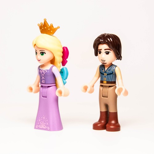 Lote de minifiguras enredadas LEGO Disney 41054: Flynn Rider (dp007) y Rapunzel (dp006) - Imagen 6 de 6