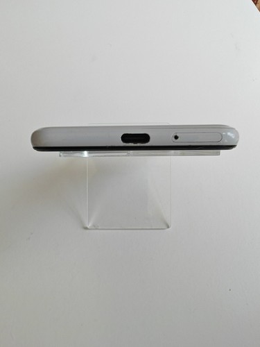 Google Pixel 3 - 64GB - Clearly White (Unlocked) Grade C - 第 3/11 張圖片