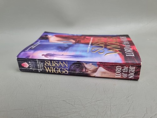 Lord of the Night by Susan Wiggs (Paperback, 2009) Romance Novel - Picture 3 of 7