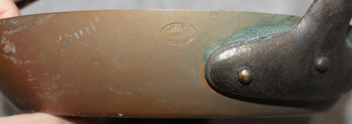 VINTAGE COPPER PAN HARVARD MADE IN FRANCE MARKED MONT SAINT MICHEL 9 3/4" - Picture 7 of 19